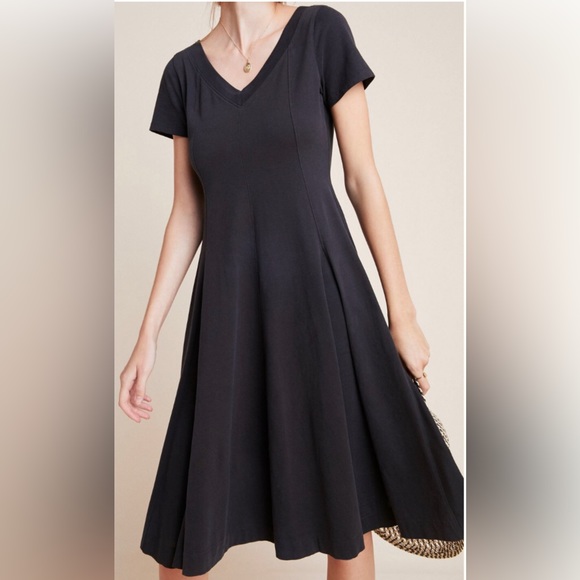 Maeve Dresses & Skirts - NWT Maeve Anthropologie Double V-Neck Dress Black 1X Plus